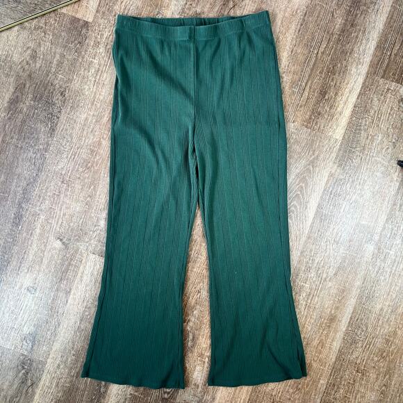 Aerie Green Flare Ribbed Lounge Pants - Picture 1 of 4
